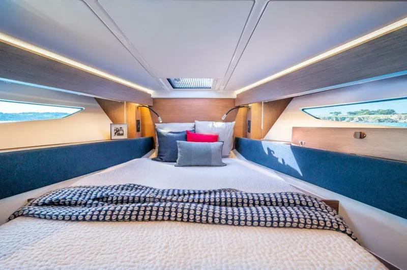 Slide: The Image of Beneteau GT36 2024 - 5286382