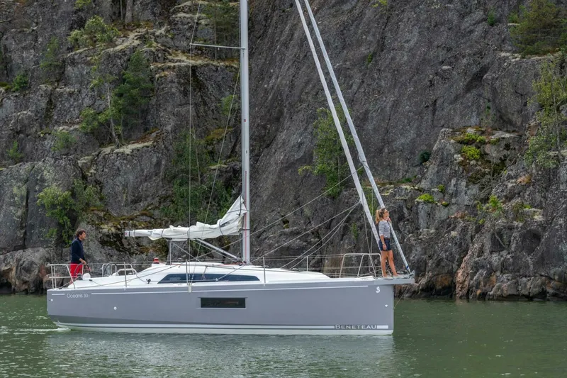 Slide: The Image of Beneteau Oceanis 30.1 2024 - 5286364