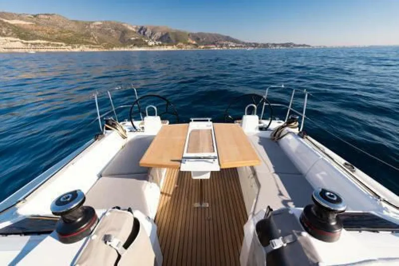 Slide: The Image of Beneteau Oceanis 34.1 2024 - 5286339