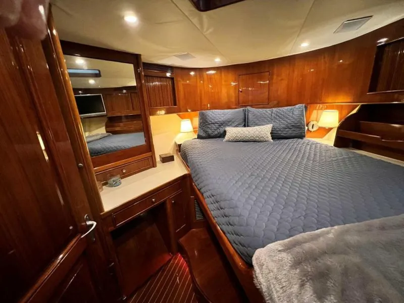 Slide: The Image of VIP     - 5196113