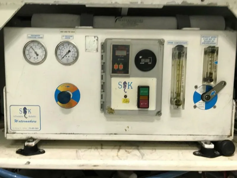 Slide: The Image of Water Maker    - 5196166