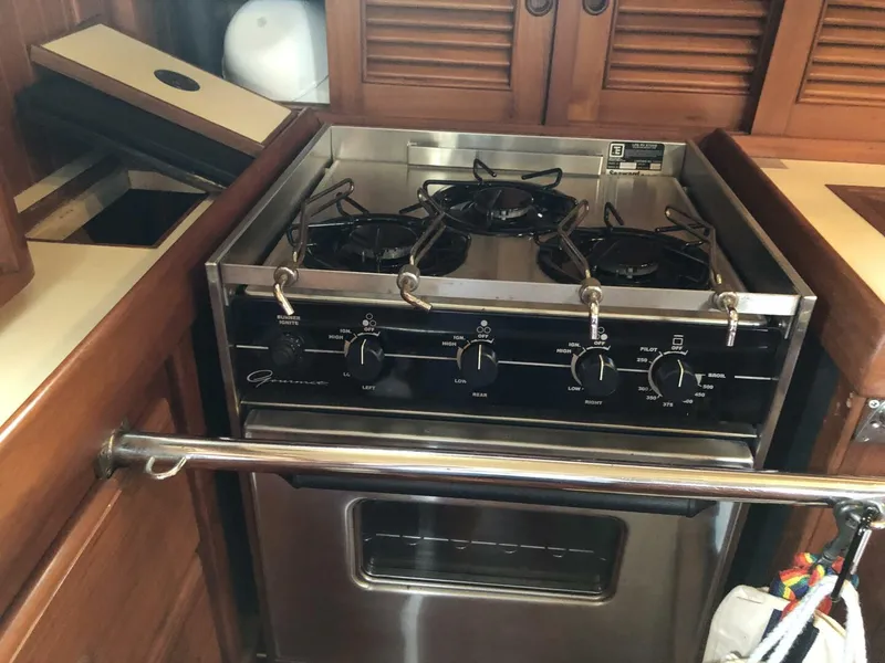 Slide: The Image of HC 43 Irreversible Stove  - 5224642