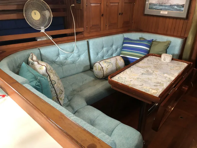 Slide: The Image of HC 43 Irreversible Dinette - 5224656