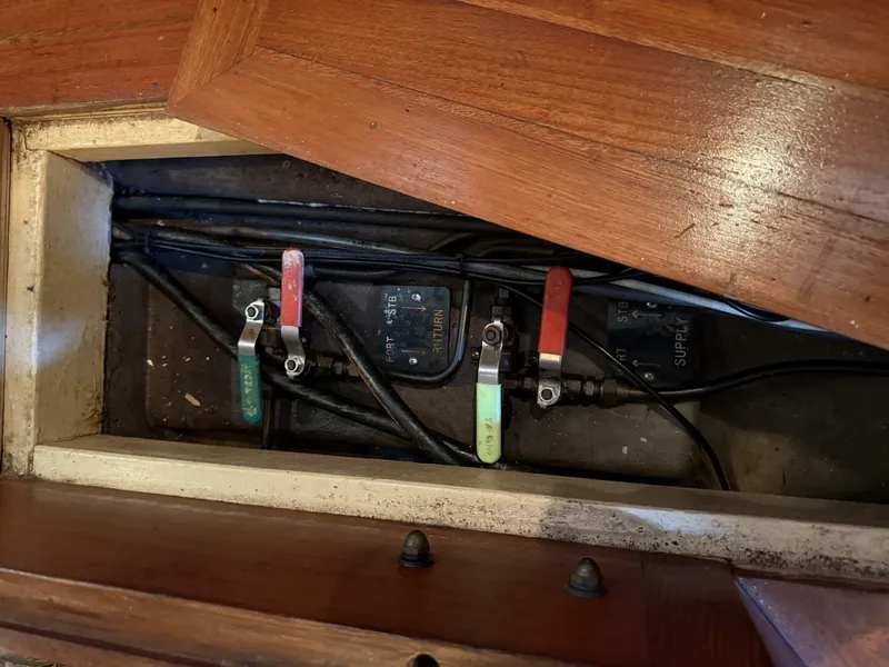 Slide: The Image of Hans Christian 43 Traditional 1984 - 5318270