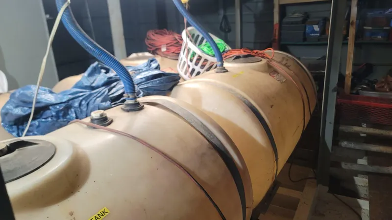 Slide: The Image of Commercial Vinette 99 Paddle Wheel 1984 - 5220836