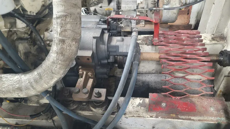 Slide: The Image of Commercial Vinette 99 Paddle Wheel 1984 - 5220884