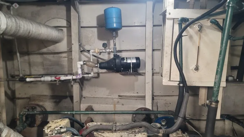 Slide: The Image of Commercial Vinette 99 Paddle Wheel 1984 - 5220893