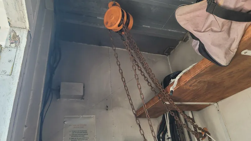 Slide: The Image of Commercial Vinette 99 Paddle Wheel 1984 - 5220901