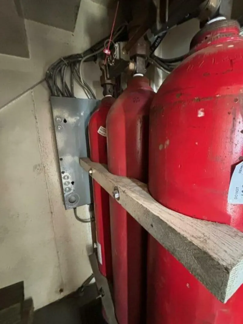 Slide: The Image of Commercial Vinette 99 Paddle Wheel 1984 - 5229036