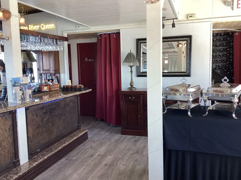 Slide: The Image of Commercial Vinette 99 Paddle Wheel 1984 - 5220246