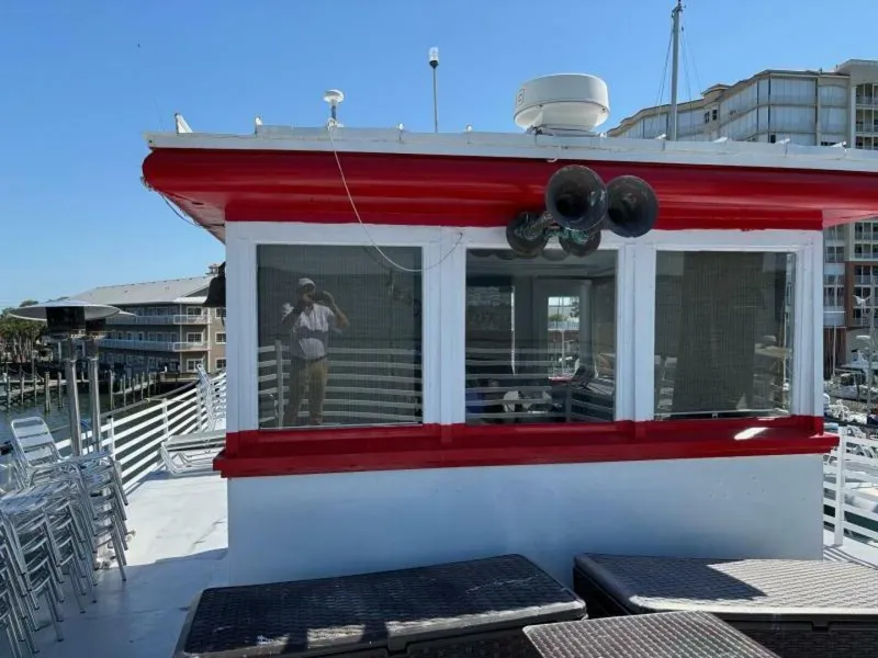 Slide: The Image of Custom Vinette 99 Paddle Wheel 1984 - 5229013