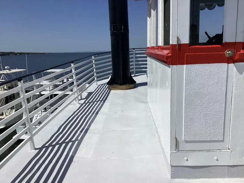 Slide: The Image of Custom Vinette 99 Paddle Wheel 1984 - 5220553