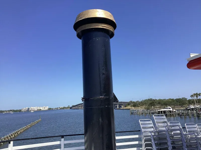 Slide: The Image of Custom Vinette 99 Paddle Wheel 1984 - 5220566