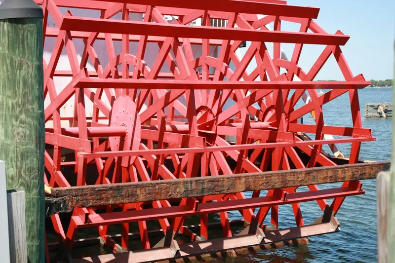 Slide: The Image of Custom Vinette 99 Paddle Wheel 1984 - 5218163