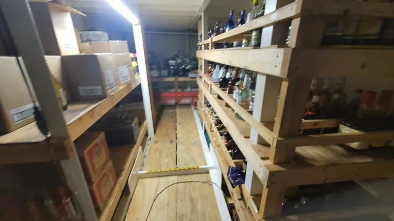 Slide: The Image of Custom Vinette 99 Paddle Wheel 1984 - 5220855