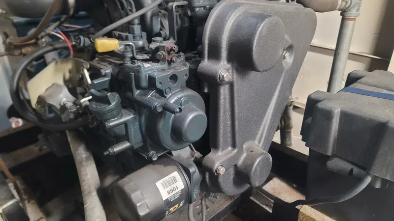 Slide: The Image of Custom Vinette 99 Paddle Wheel 1984 - 5220874