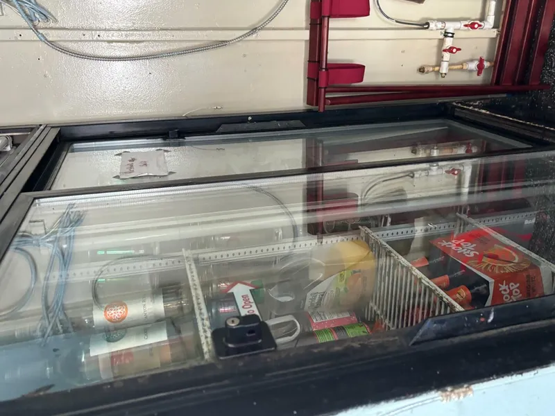 Slide: The Image of Custom Vinette 99 Paddle Wheel 1984 - 5228969