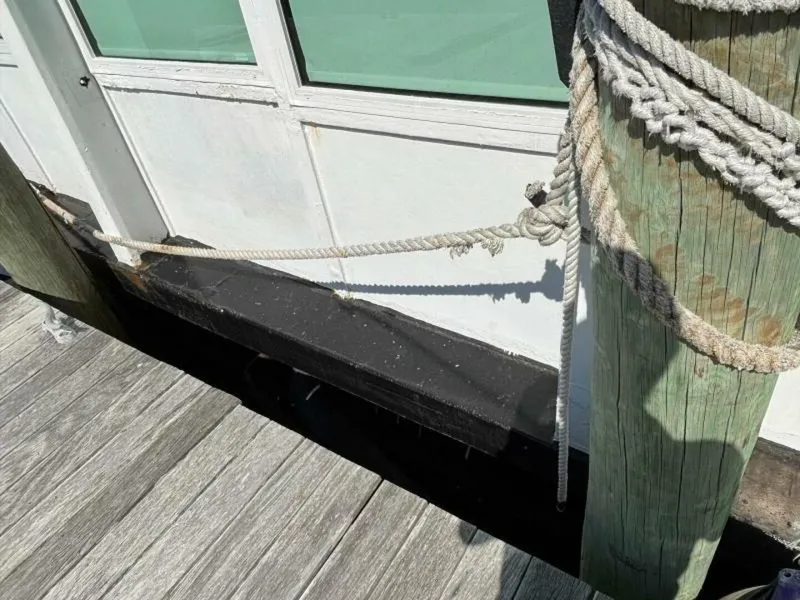 Slide: The Image of Custom Vinette 99 Paddle Wheel 1984 - 5229044