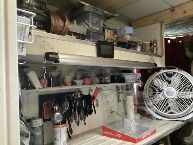 Slide: The Image of Custom Vinette 99 Paddle Wheel 1984 - 5219887