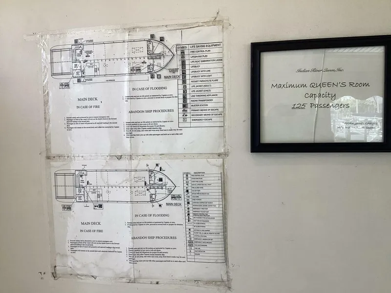 Slide: The Image of Custom Vinette 99 Paddle Wheel 1984 - 5220248