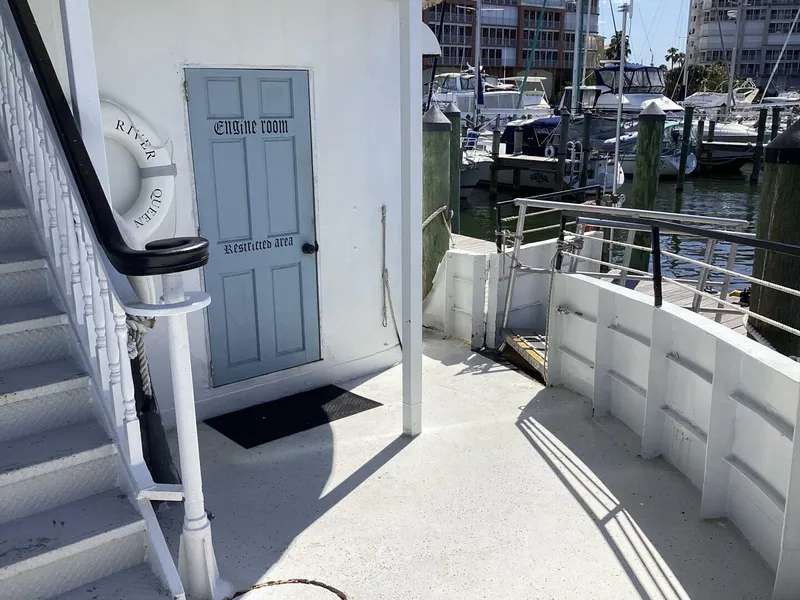 Slide: The Image of Custom Vinette 99 Paddle Wheel 1984 - 5220256