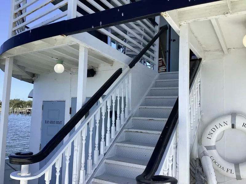 Slide: The Image of Custom Vinette 99 Paddle Wheel 1984 - 5220258