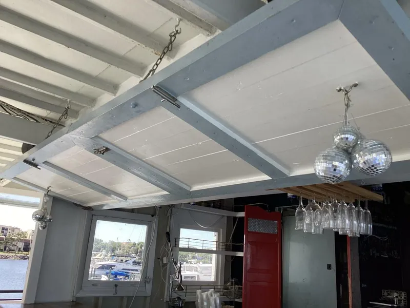 Slide: The Image of Custom Vinette 99 Paddle Wheel 1984 - 5220386