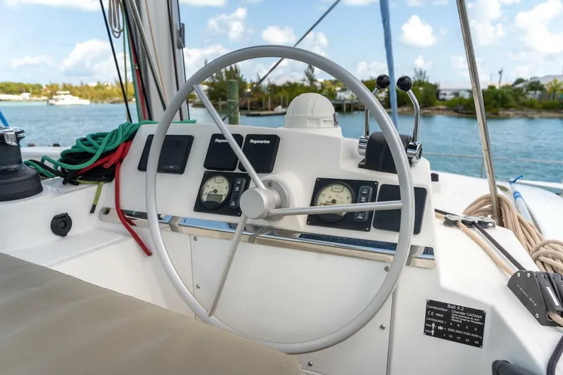 Slide: The Image of Bali 4.2 2022 - 5197077