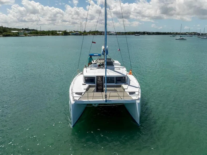 Slide: The Image of Bali 4.2 2022 - 5197081