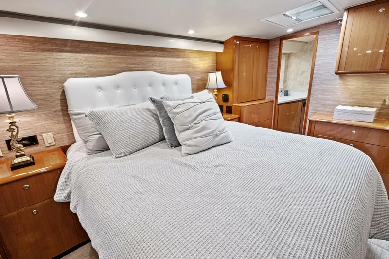 Slide: The Image of 2002 61 Viking Convertible - Saltwater Cowboy  - 5201036