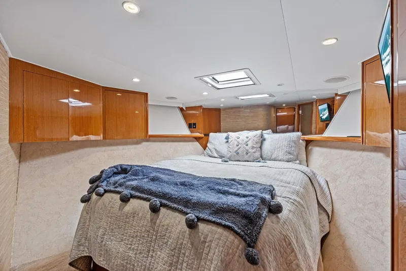 Slide: The Image of 2002 61 Viking Convertible - Saltwater Cowboy  - 5201031