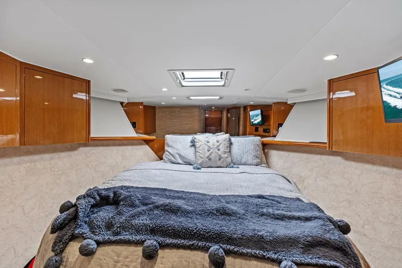 Slide: The Image of 2002 61 Viking Convertible - Saltwater Cowboy  - 5201032