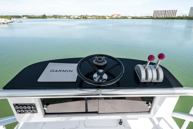 Slide: The Image of 2002 61 Viking Convertible - Saltwater Cowboy  - 5201053