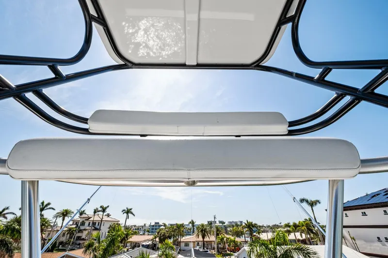 Slide: The Image of 2002 61 Viking Convertible - Saltwater Cowboy  - 5201051