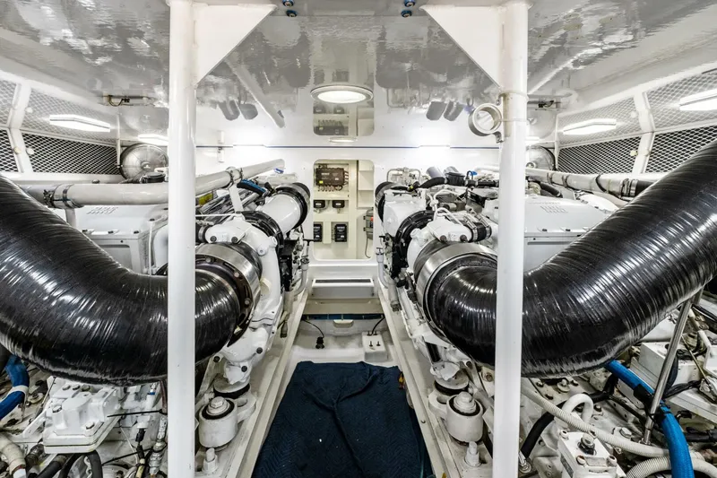 Slide: The Image of 2002 61 Viking Convertible - Saltwater Cowboy  - 5201080