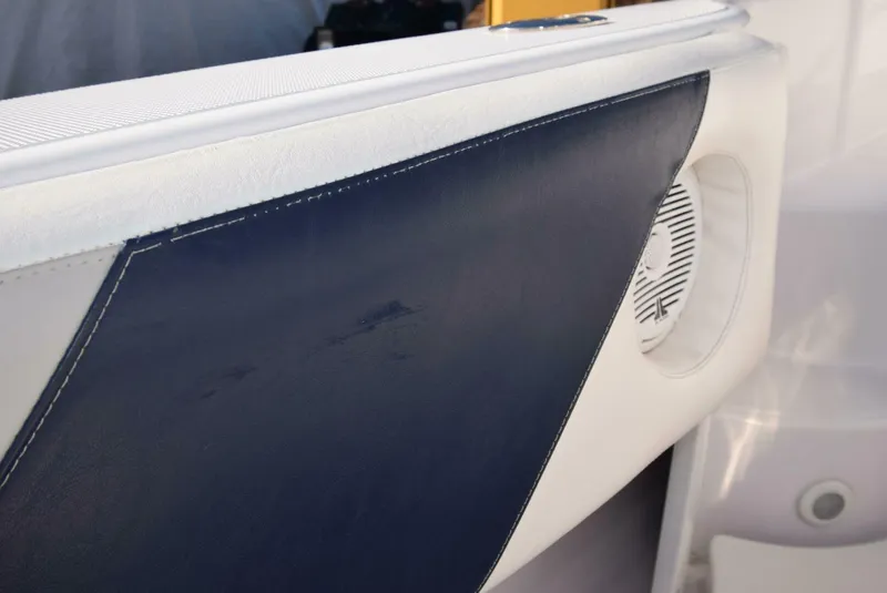 Slide: The Image of Donzi 38 ZSF 2005 - 5198172