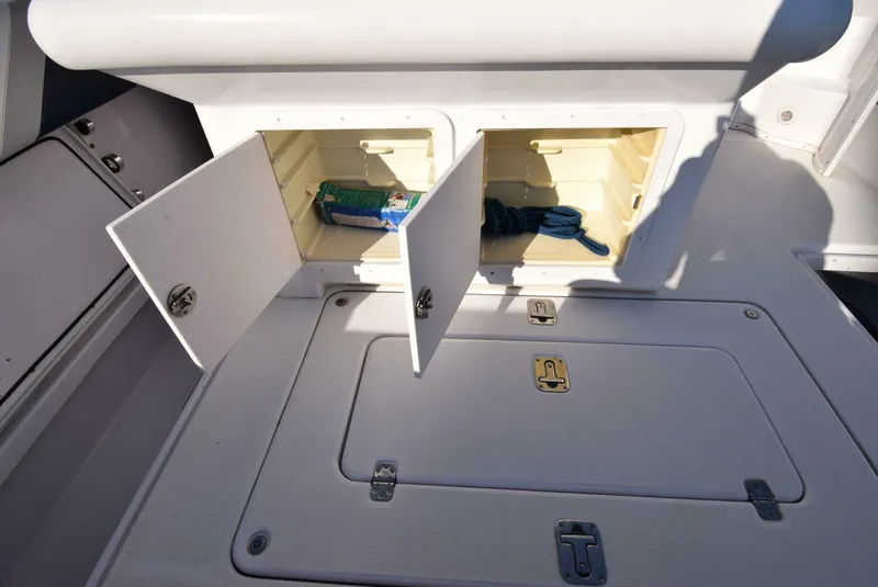 Slide: The Image of Donzi 38 ZSF 2005 - 5198174