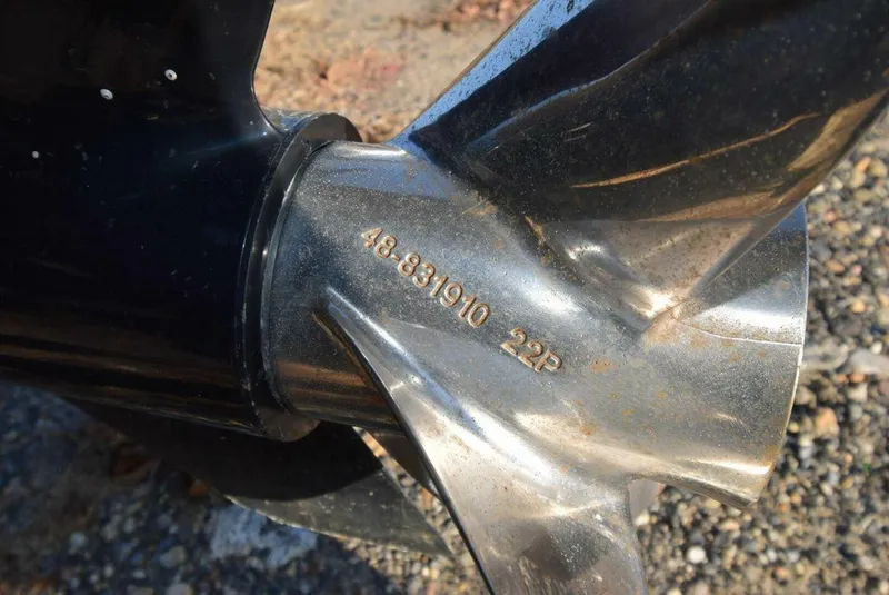 Slide: The Image of Donzi 38 ZSF 2005 - 5198181