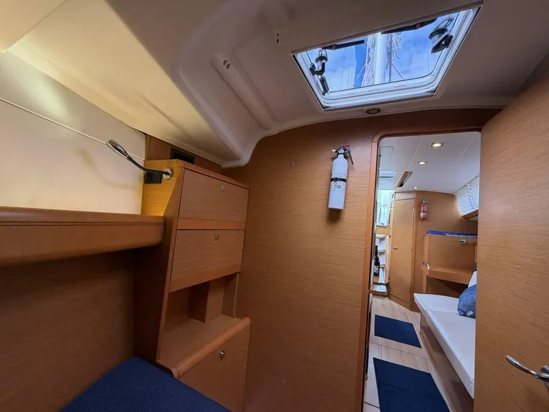 Slide: The Image of Jeanneau Sun Odyssey 389 2018 - 5965382