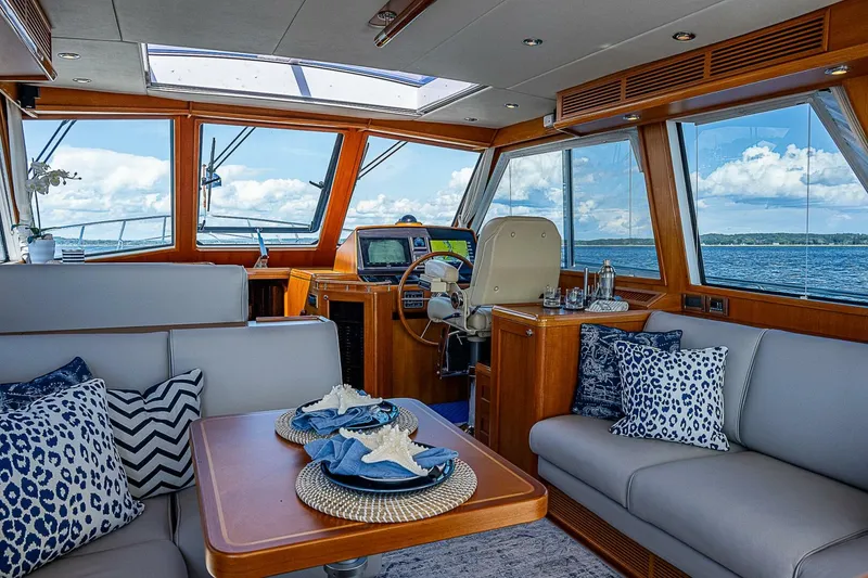 Slide: The Image of Grand Banks Eastbay 46 SX 2012 - 5203689