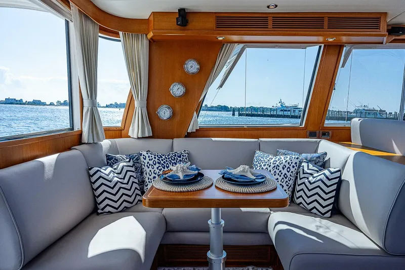 Slide: The Image of Grand Banks Eastbay 46 SX 2012 - 5203698