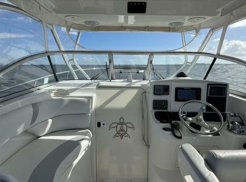 Slide: The Image of Boston Whaler 305 Conquest 2005 - 5198751