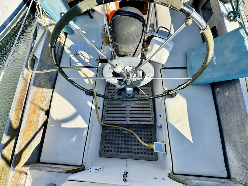 Slide: The Image of Bristol 40 1981 - 5199039