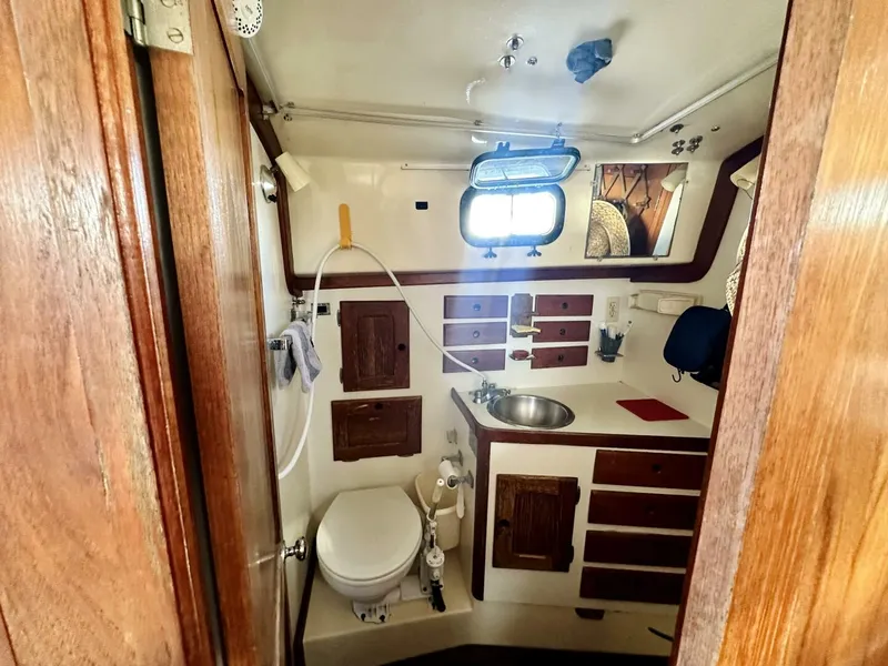 Slide: The Image of Bristol 40 1981 - 5199073