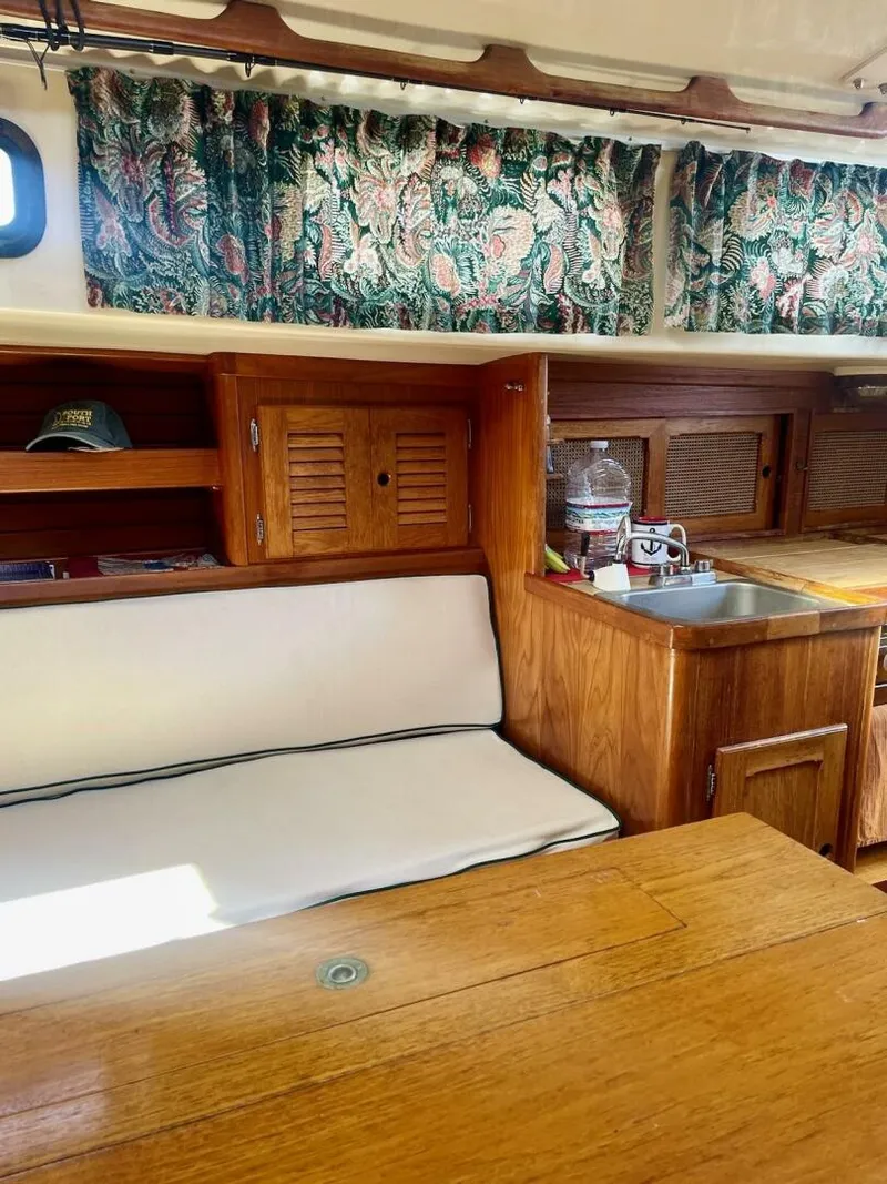 Slide: The Image of Bristol 40 1981 - 5199093