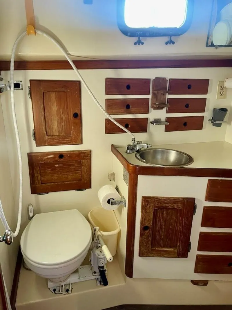 Slide: The Image of Bristol 40 1981 - 5199101