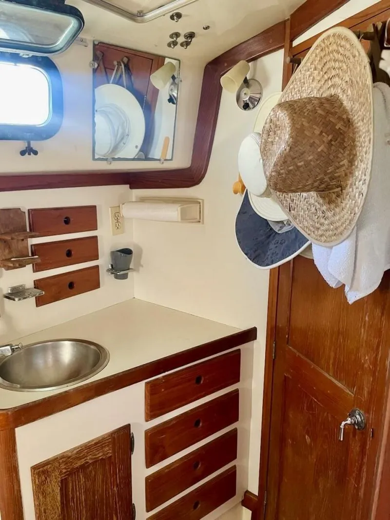 Slide: The Image of Bristol 40 1981 - 5199105