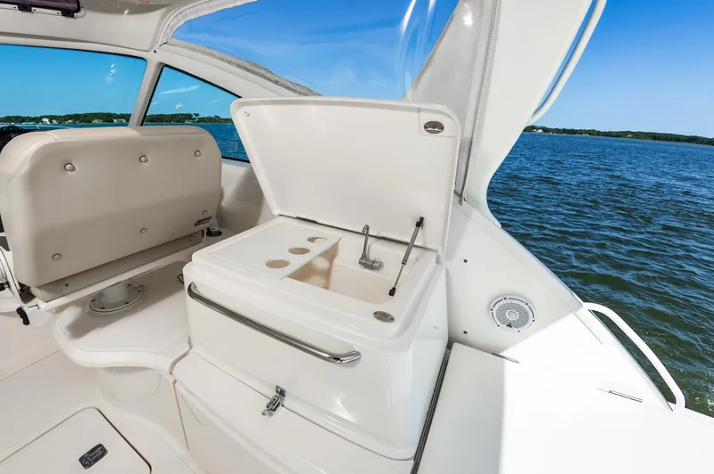 Slide: The Image of Tiara 4300 Open 2014 - 5200436