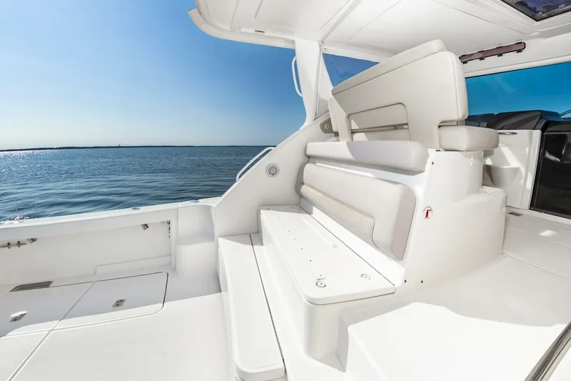 Slide: The Image of Tiara 4300 Open 2014 - 5200441