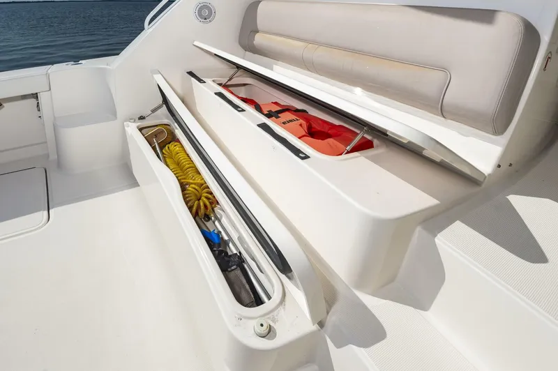 Slide: The Image of Tiara 4300 Open 2014 - 5200442